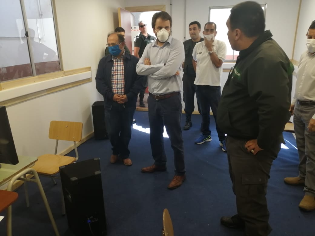 AUTORIDADES INSPECCIONAN MEDIDAS PREVENTIVAS POR COVID-19 AL INTERIOR DE RECINTOS PENALES
