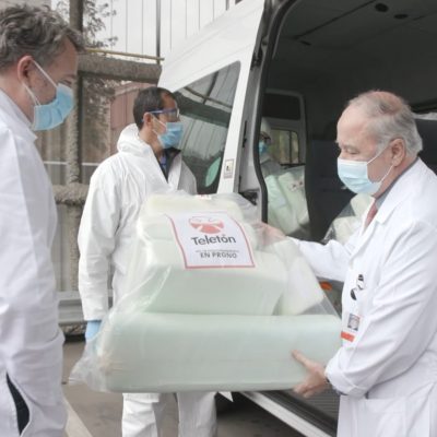 TELETÓN ENTREGA SET DE POSICIONAMIENTO PRONO PARA PACIENTES COVID-19