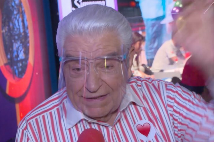 DON FRANCISCO, PANCHO SAAVEDRA, KAREN DOGGENWEILER, KANELA MUÑOZ, FLOR DE RAP Y ROSANITA HABLAN SOBRE SIGNIFICADO DE LA TELETÓN Y LLAMAN A COLABORAR.